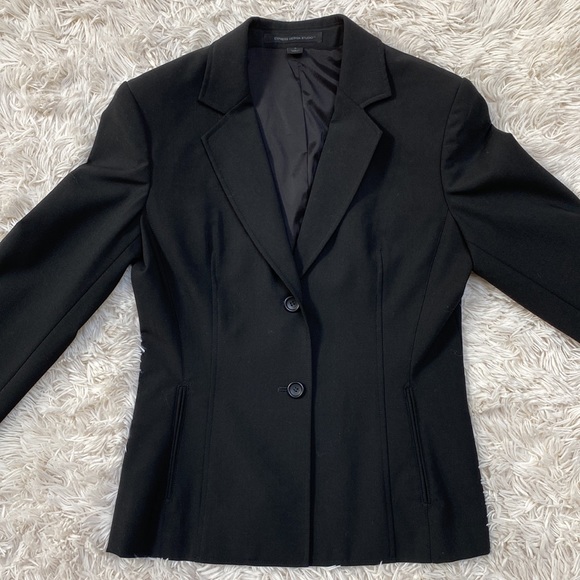 🎉HP🎉 Express Two Button Blazer 💗 Black - Picture 5 of 16